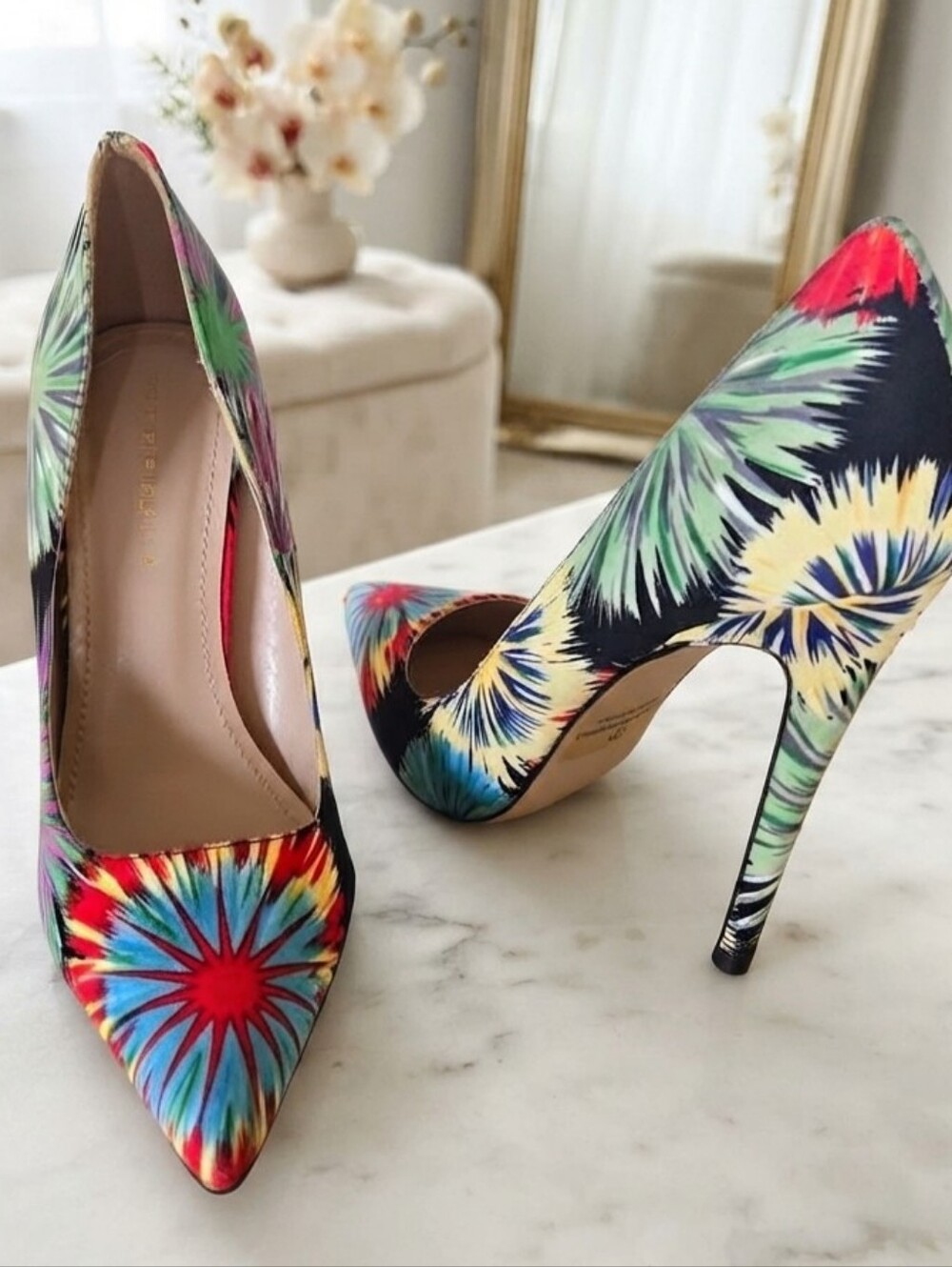 Shoe Republic LA Tropical Floral Stiletto Heels - Multicolor Size 8 Psychedelic